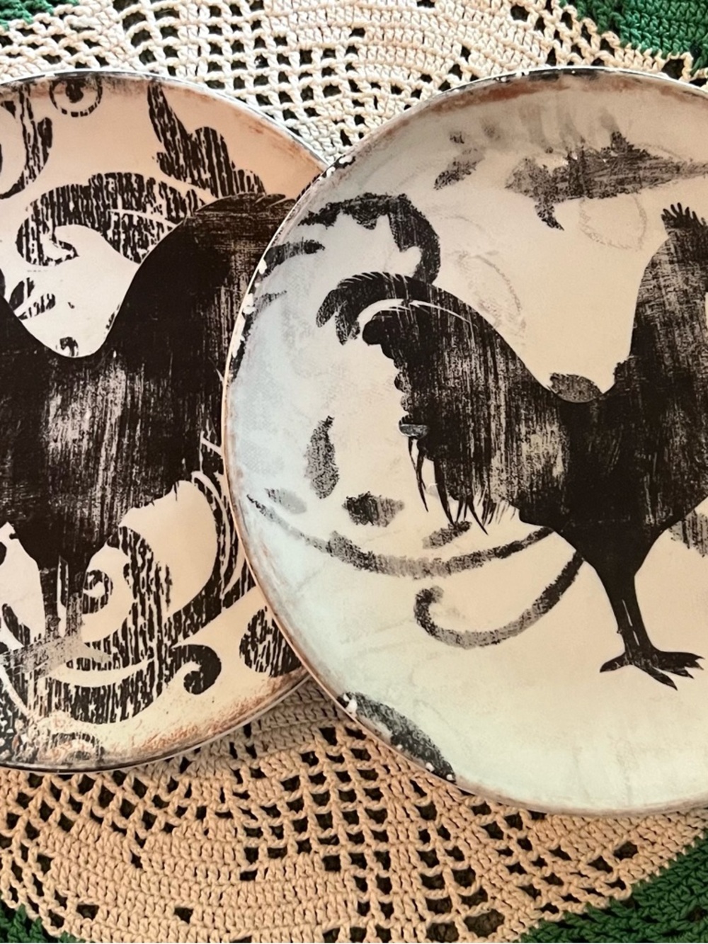 Vintage Rooster Farmhouse Plates Set 8” Excellent Condition Never Used